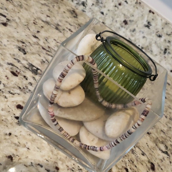 3/$20 Shell Necklace ⚓🥁 - Picture 2 of 6